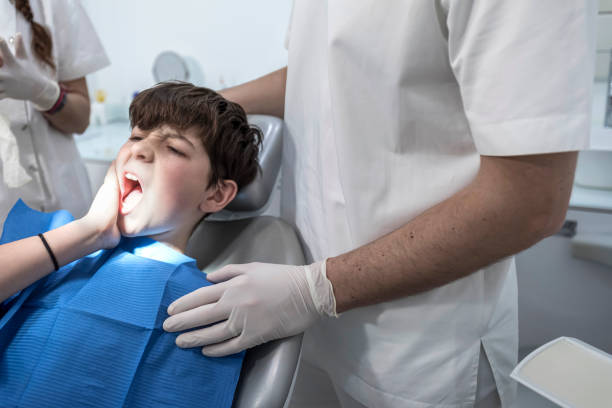 Best Dentist for Tooth Abscess  in Bloomington, IL